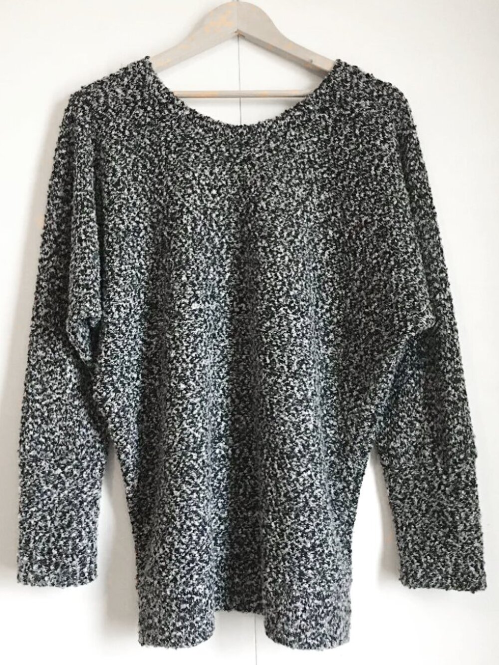 Salt and Pepper Fuzzy Nubby Boucle Knit Sweater - L Indie Sleaze 00s